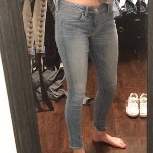 Light washed AE Jeans